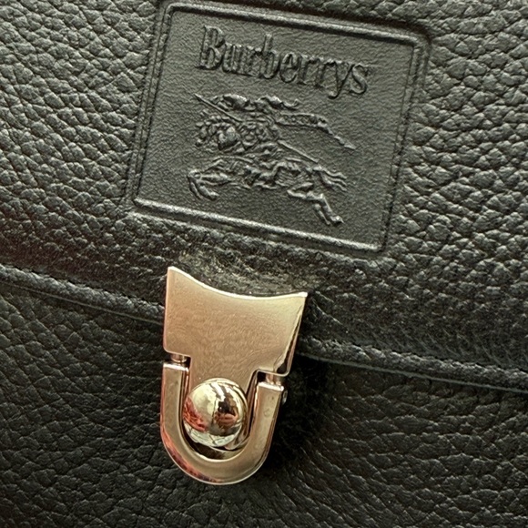 Vintage Burberry - Picture 2 of 7